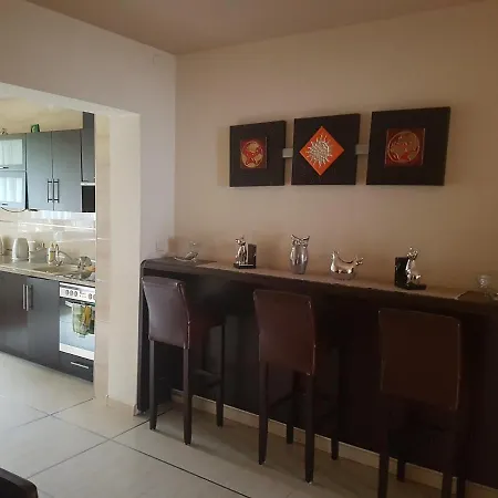 Villa Villarenoma *