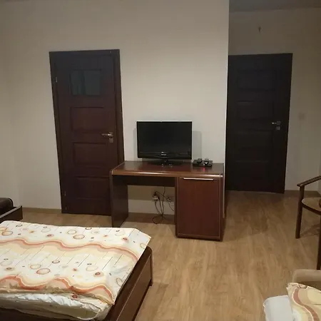 Villarenoma * Nadarzyn