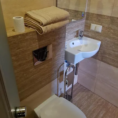Villarenoma Villa *