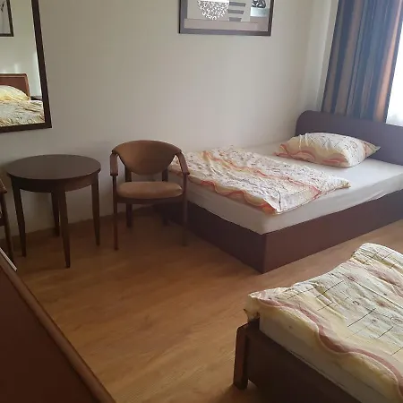 Villarenoma Villa *