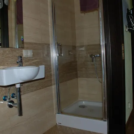 Villarenoma Villa *