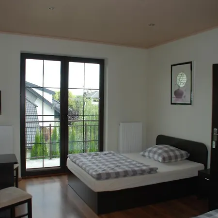 Willa Villarenoma Nadarzyn